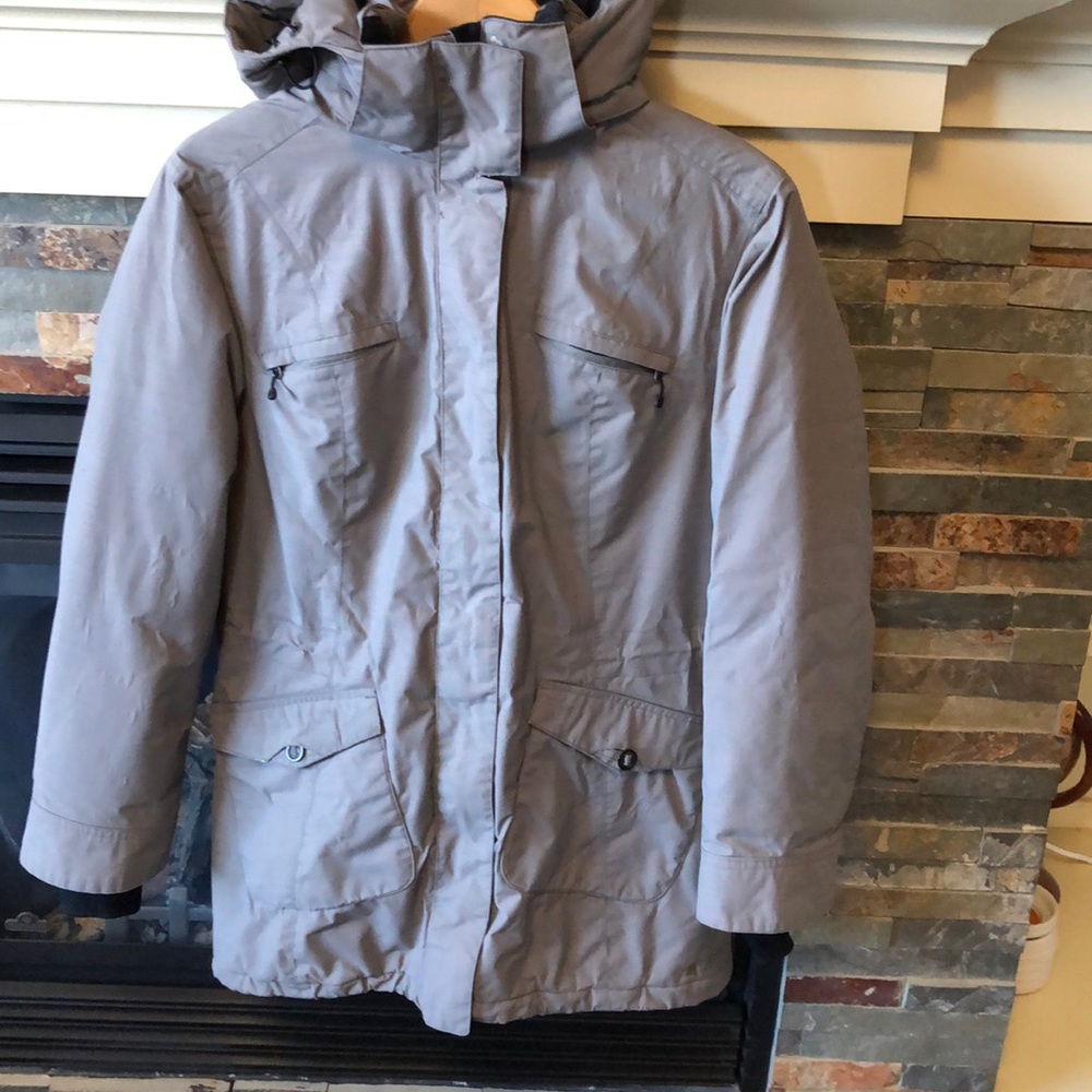 Mountain equipment women’s small winter coat